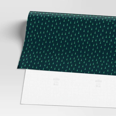 40" 125 Sq Ft Christmas Roll Wrap Trees On Green - Wondershop™ 4 40" 125 Sq Ft Christmas Roll Wrap Trees On Green - Wondershop™ - Image 2